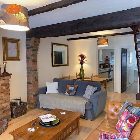 Cosy Central Windsor House Sleeps 4 Buitenkant foto